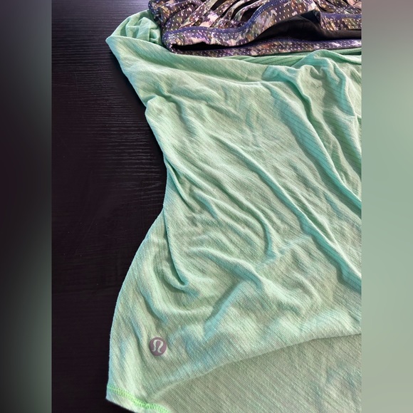 Lululemon Athletica women’s top. - Picture 3 of 3